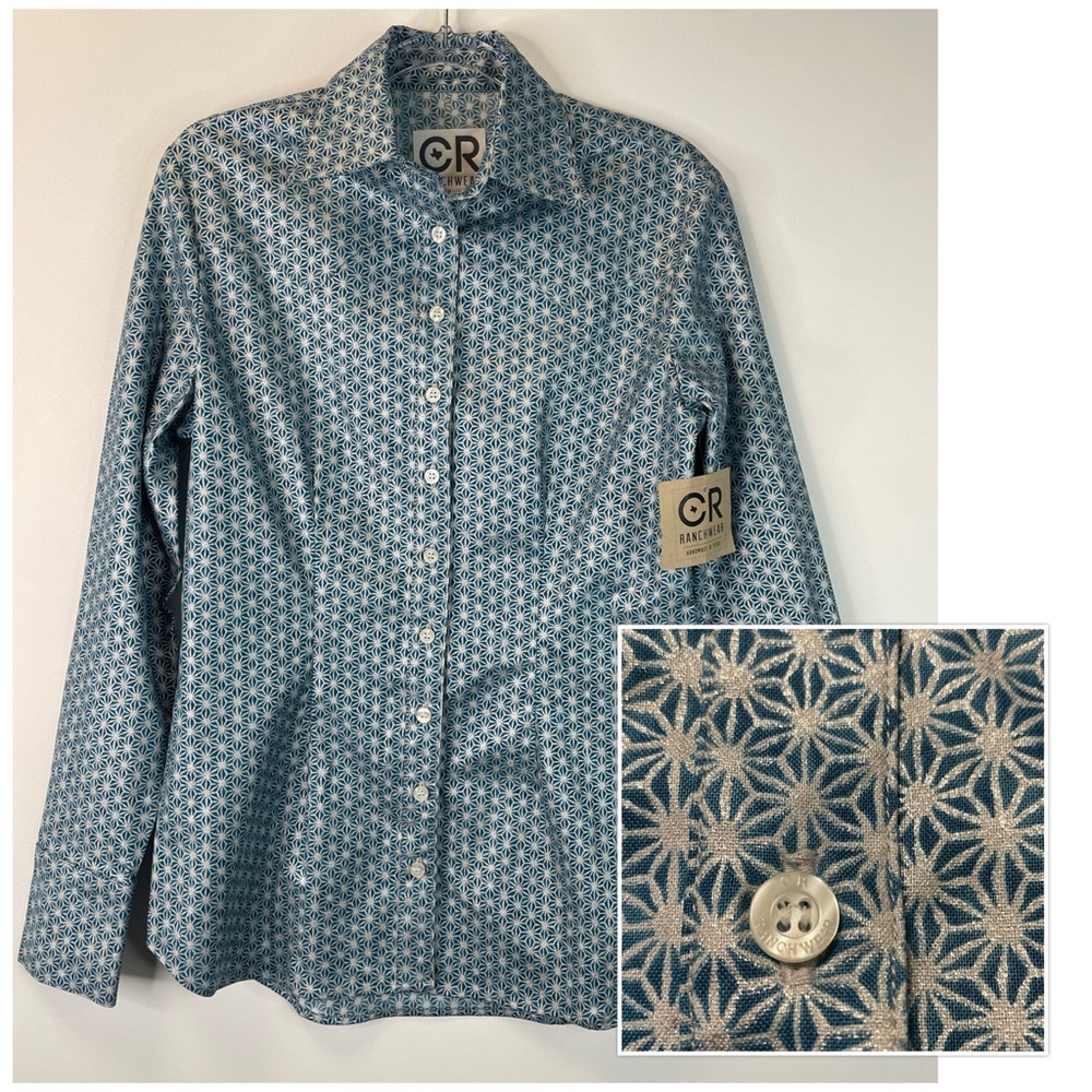 CR Ranchwear Metallic Silver and Blue Geometric Long Sleeve in Sz: XS